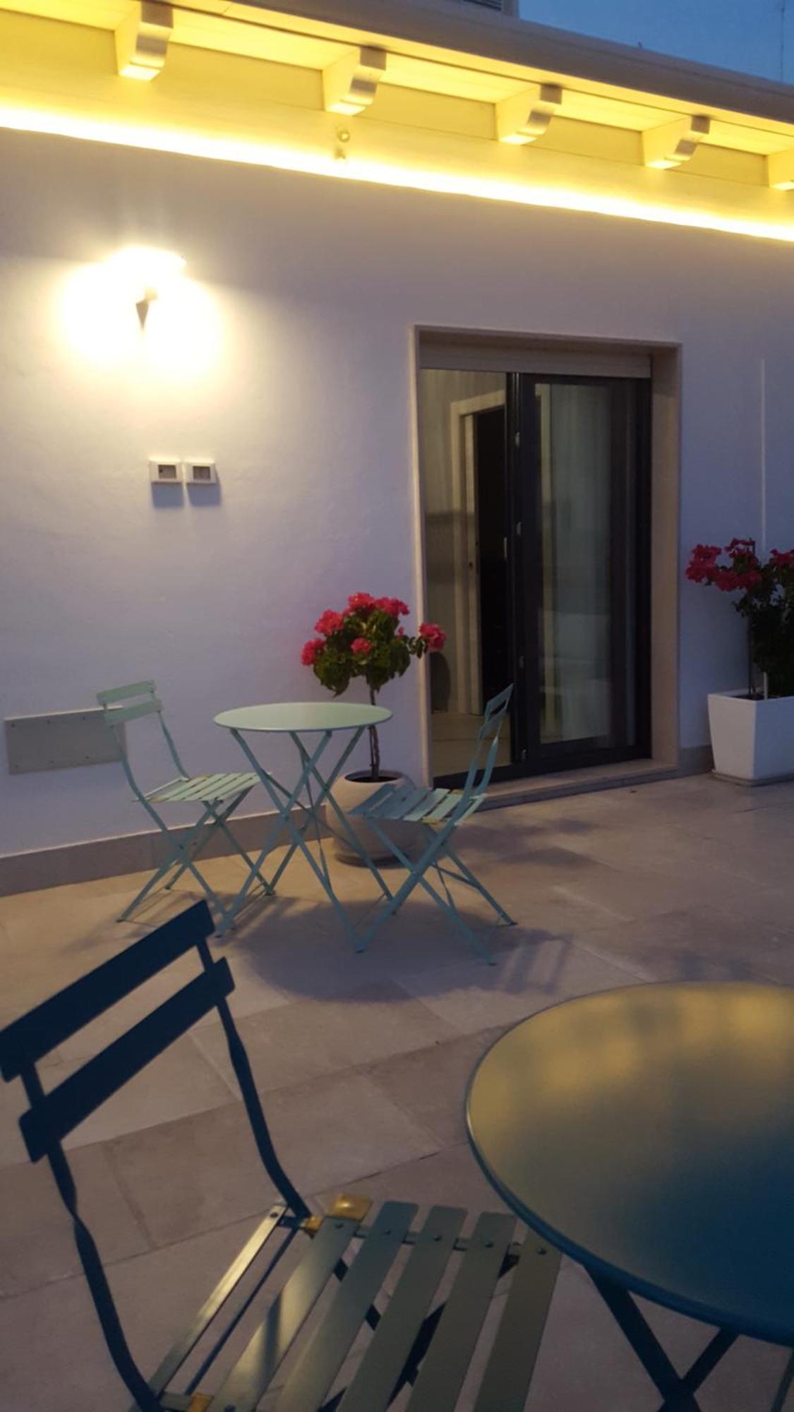 B&B Del Corso Foggia Con Parcheggio Custodito Luaran gambar