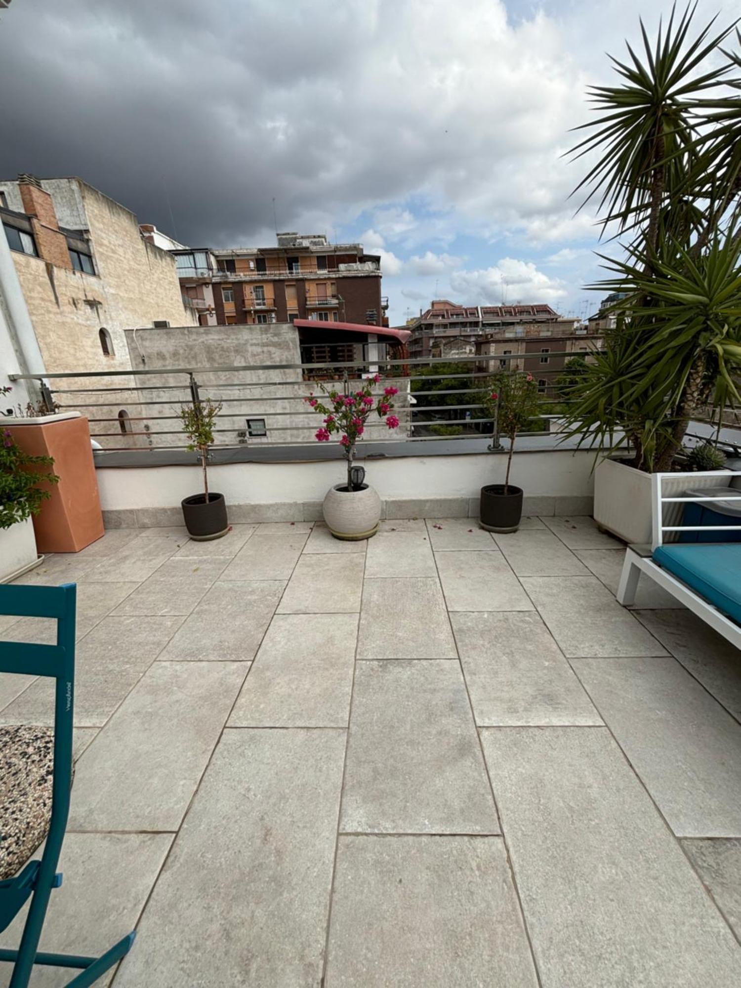 B&B Del Corso Foggia Con Parcheggio Custodito Luaran gambar