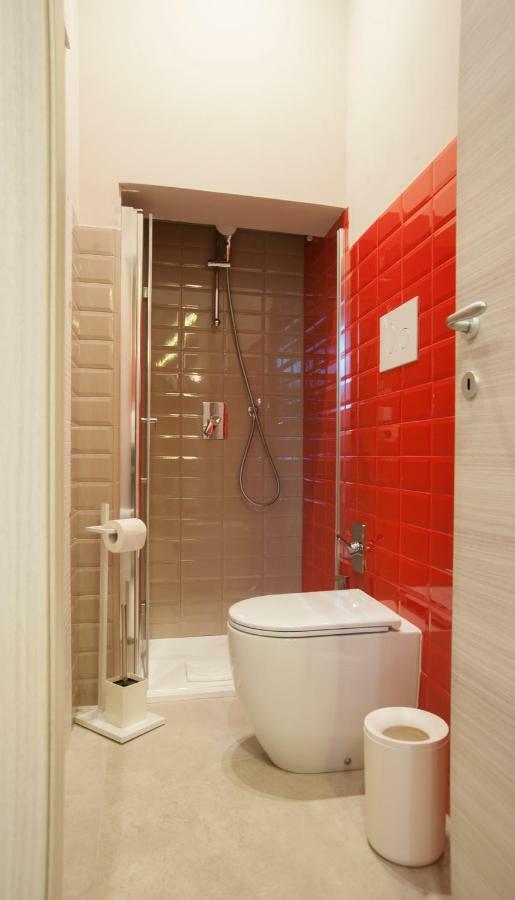B&B Del Corso Foggia Con Parcheggio Custodito Luaran gambar